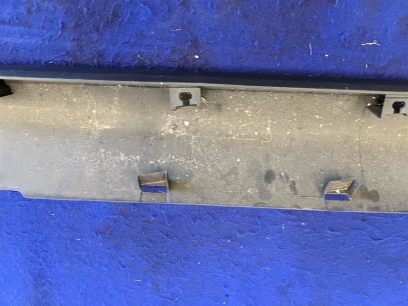 2005-2009 Ford Mustang GT Passenger Right RH Rocker Panel Moulding NEW TAKE OFF - The Parts Farm