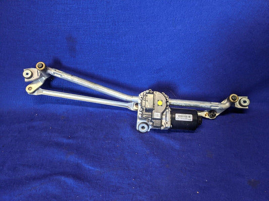 2015-2017 Ford Mustang GT S550 Windshield Wiper Motor Linkage Transmission Arm