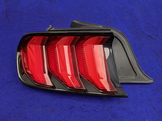 2018-2023 Ford Mustang GT S550 Driver Left LH Tail Light Lamp Brake Lens OEM - The Parts Farm