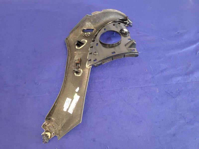 2014 Audi R8 V10 Plus Coupe Driver Left Seat Belt Retractor Cover 2136 - The Parts Farm