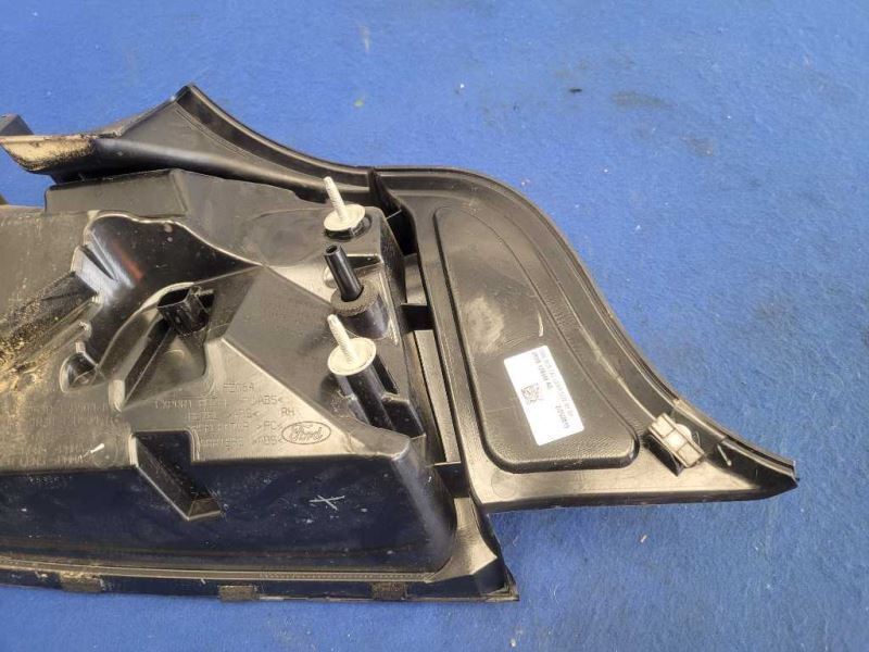 2018-2023 Ford Mustang GT S550 Passenger Rear Tail Light Lamp Brake 2489 - The Parts Farm