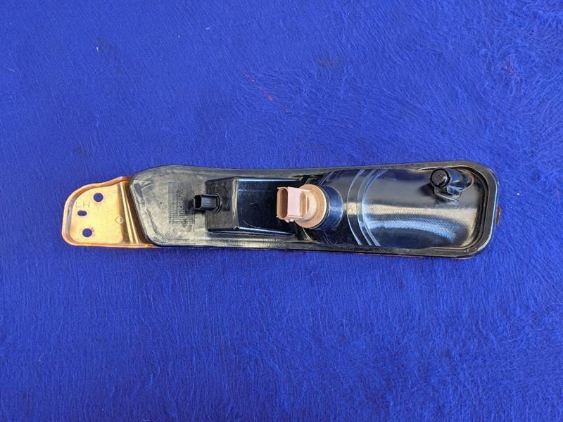 2005-2009 Ford Mustang GT Driver Corner Park Light Park Lamp-turn Signal Amber - The Parts Farm