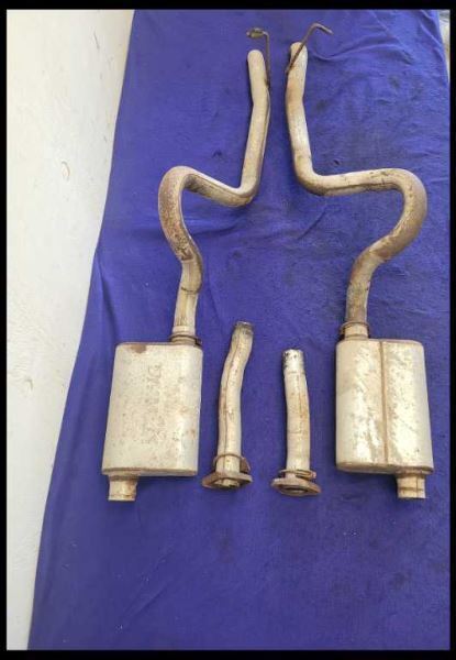 1987-1993 Ford Mustang GT 5.0L Dynomax Exhaust Muffler Pipe Tip Damage - The Parts Farm