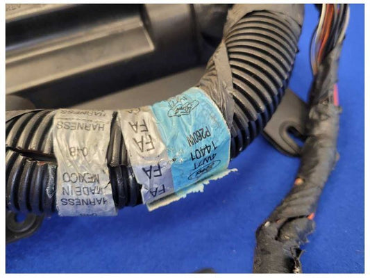 2003-2004 Mercury Marauder 4.6L 4v Dash Wiring Harness Plug Wire *Broken* 2534