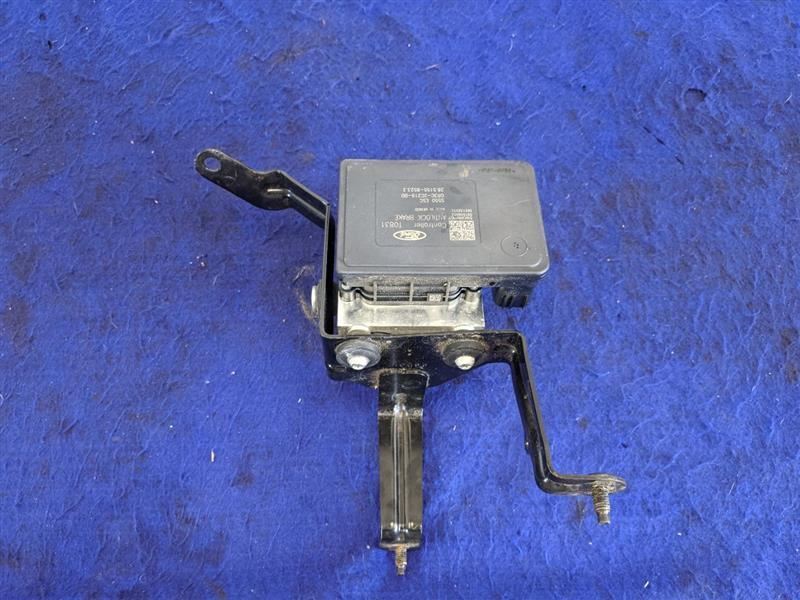 2015 Ford Mustang GT S550 Anti-Lock Brake Module Thru 03/29/15 Control Pump - The Parts Farm