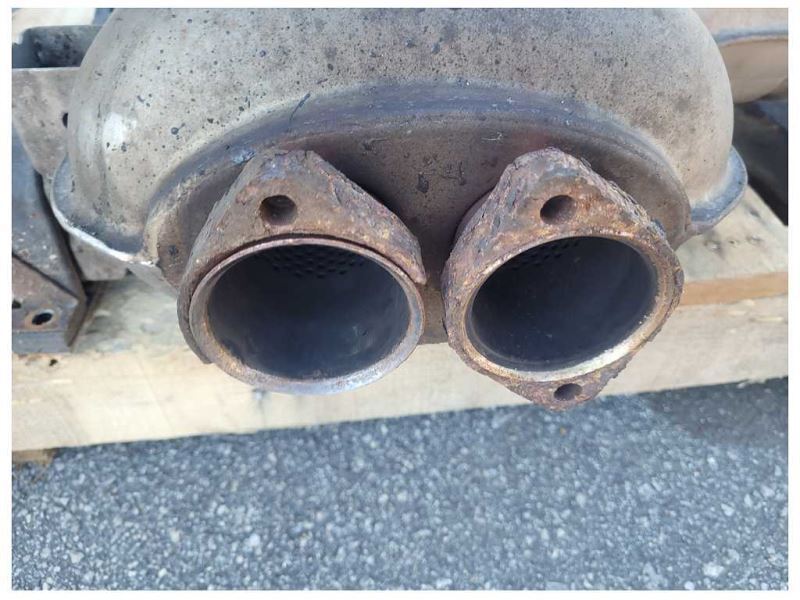 2001-2006 BMW M3 Convertible Rear Muffler Axle Back Exhaust Bent Tip 2448 - The Parts Farm