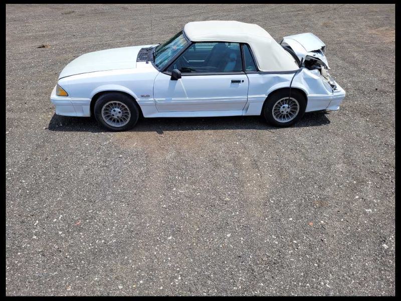 1987-1993 Ford Mustang GT 5.0 Driver Left Rear Side Skirt Quarter Panel Molding - The Parts Farm