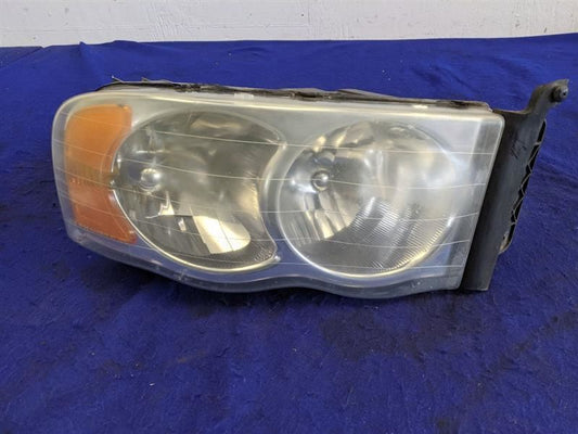 2003-2006 Dodge Ram Viper SRT-10 8.3L Passenger Right Headlight Lamp Lens