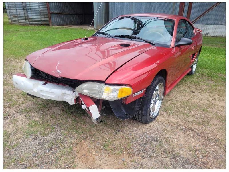 1996-1998 Ford Mustang Cobra GT Front Passenger Turn Signal Marker Light 2402 - The Parts Farm