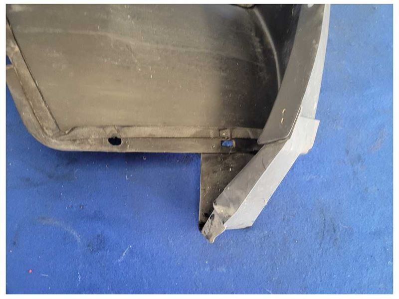 2001-2004 Chevrolet Corvette Z06 FRC C5 Passenger Front Splash Shield 2066 - The Parts Farm