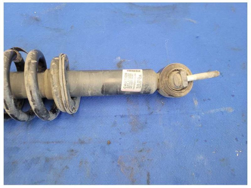 2015-2017 Ford F150 4x4 Pickup Truck Front Strut Spring Suspension 2369 - The Parts Farm