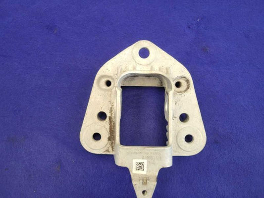 2017 Porsche 911 Turbo 991 Left Rear Control Arm Bracket Mount 2421
