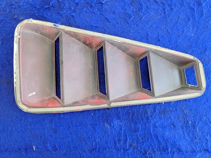 2010-2014 Ford Mustang GT Pair Side Quarter Window Louvers Need Paint 2330 - The Parts Farm