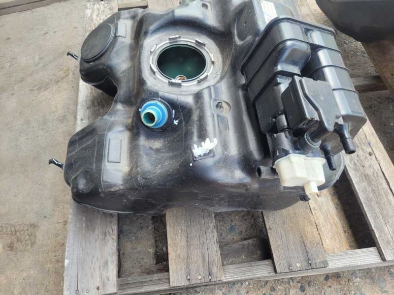 2017 Porsche 911 Turbo 991 Fuel Tank Protective Shield Gas Reservoir 2421 - The Parts Farm