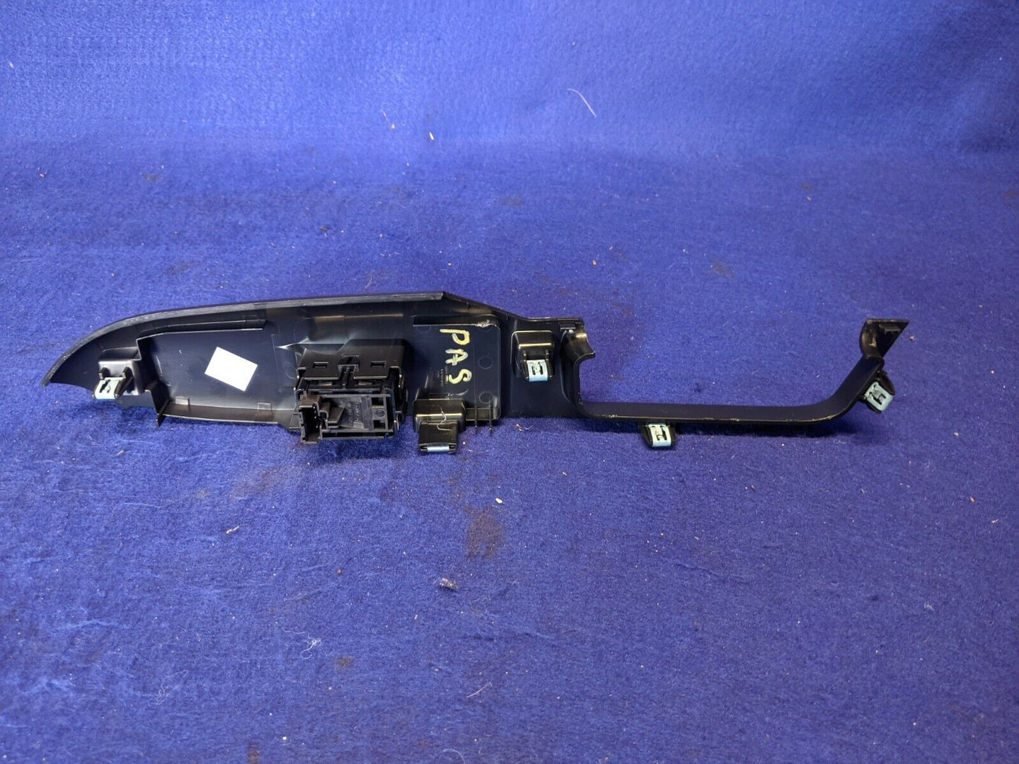 2018-2023 Ford Mustang GT S550 Coupe Passenger Right Door Panel Switch Rest Lock - The Parts Farm