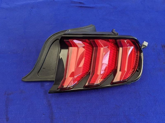 2018-2023 Ford Mustang GT S550 Passenger Rear Taillight Lens Lamp 2029