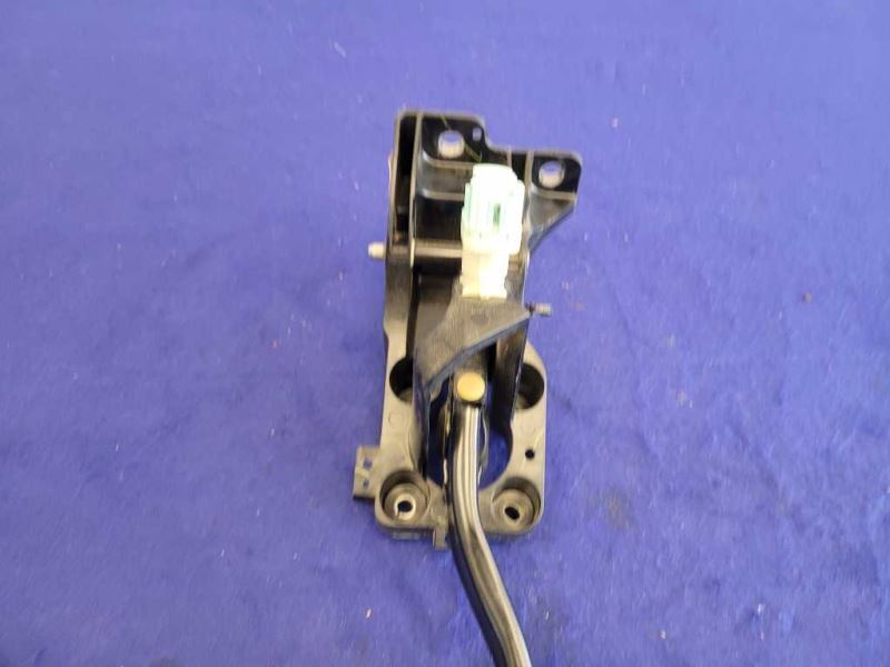 2018-2023 Ford Mustang GT S550 Brake Pedal Assembly A/T Auto Trans 2348 - The Parts Farm