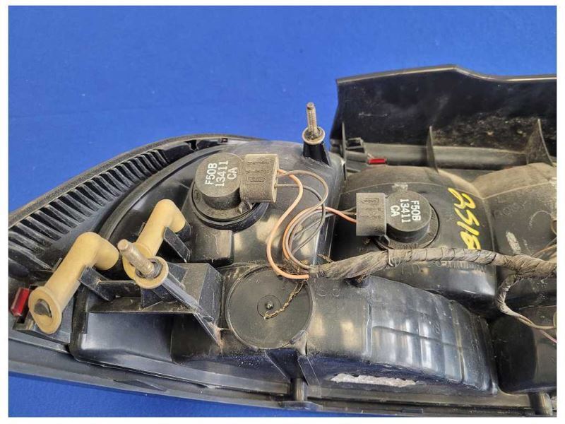 1996-1998 Ford Mustang Cobra GT Passenger RH Taillight Lens Lamp Paint UA 2512 - The Parts Farm