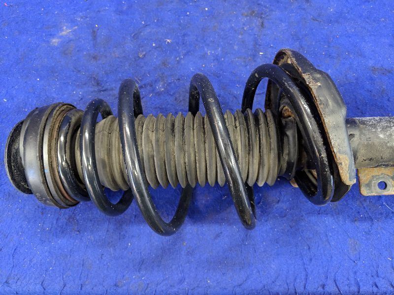 Driver Left Strut Front SS Fits 11 CAMARO 43325 - The Parts Farm