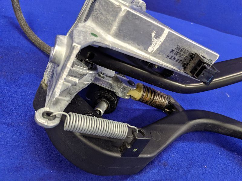 2009-2013 BMW M3 Pedal Box Cage Clutch Brake Pad 6 Speed OEM Factory - The Parts Farm