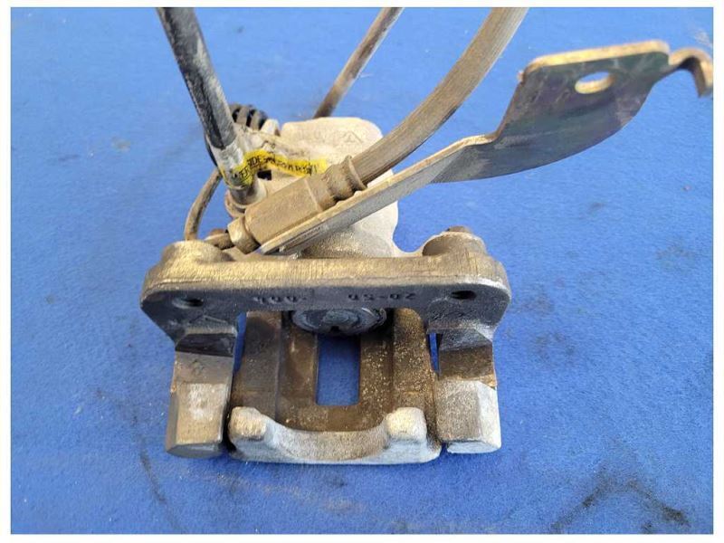 1999-2004 Ford Mustang GT Driver LH Rear Brake Caliper Hose 29k Miles 2561 - The Parts Farm