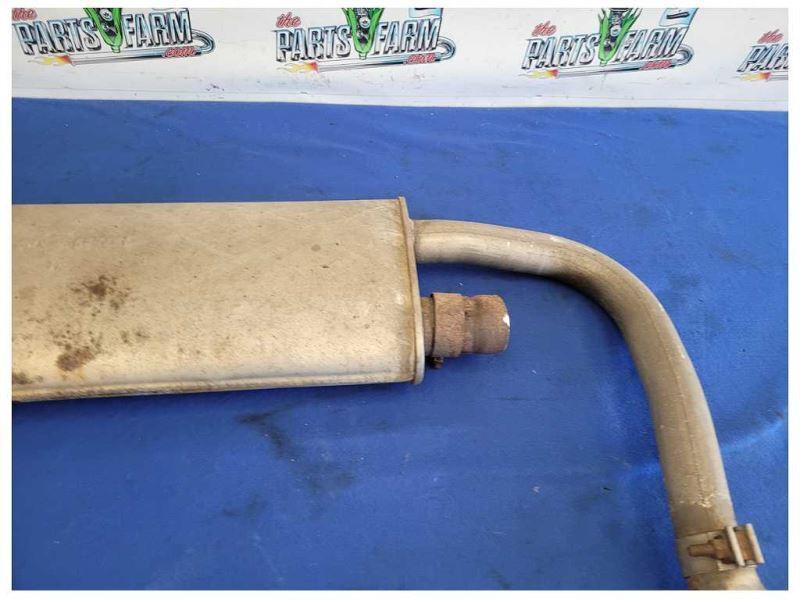 1993 Chevrolet Camaro Z28 Coupe Exhaust Muffler Tips Rear *Bent* 2546 - The Parts Farm