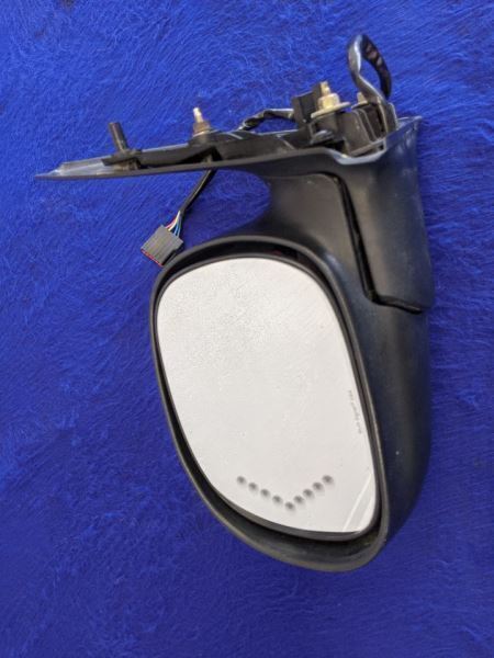 1999-2004 Ford F150 Pickup Truck Lightning Driver Side View Mirror Power SC - The Parts Farm