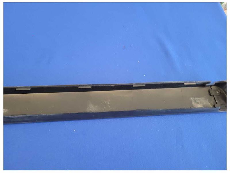 2003-2004 Mercury Marauder 4.6L Driver Lower Rocker Panel Molding Paint JL 2534 - The Parts Farm