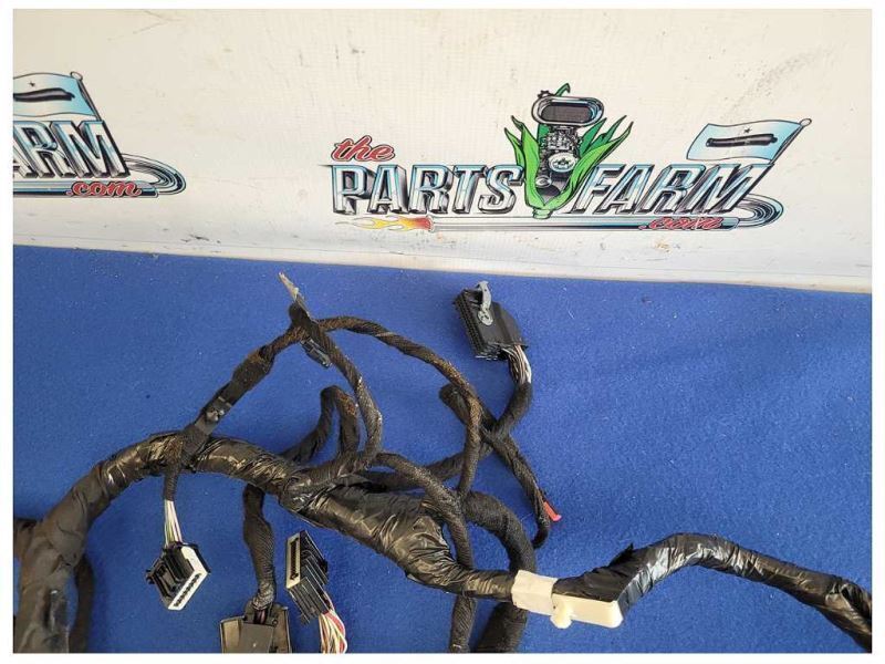 2016 Ford Mustang GT S550 Dash Harness Wire Plug Front 2594 - The Parts Farm