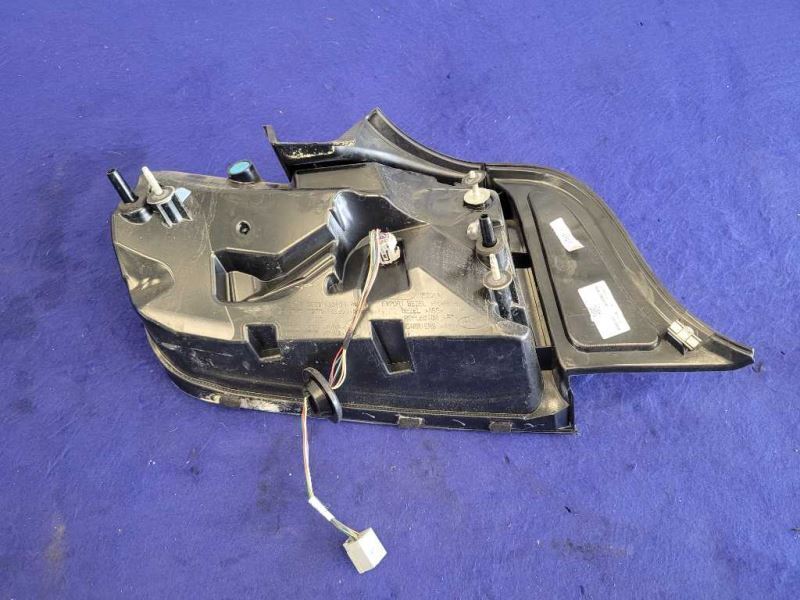 2018-2023 Ford Mustang GT S550 Passenger Rear Tail Light Brake Lamp 2353 - The Parts Farm