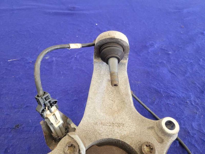 1997-2004 Chevrolet Corvette FRC Z06 C5 Driver Left Rear Knuckle Spindle 2052 - The Parts Farm