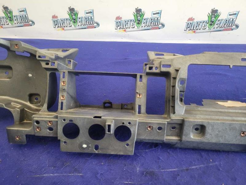 2004-2006 Chevrolet SSR Pickup Truck Frame Dashboard Panel Plastic 2426 - The Parts Farm