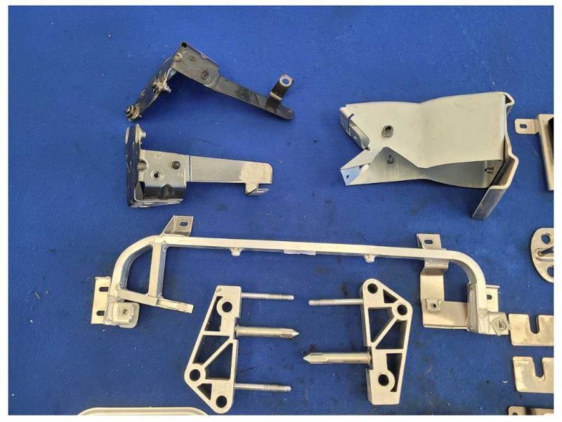 2014 Audi R8 V10 Coupe Miscellaneous Body Brackets Hinges Spacers 2136 - The Parts Farm