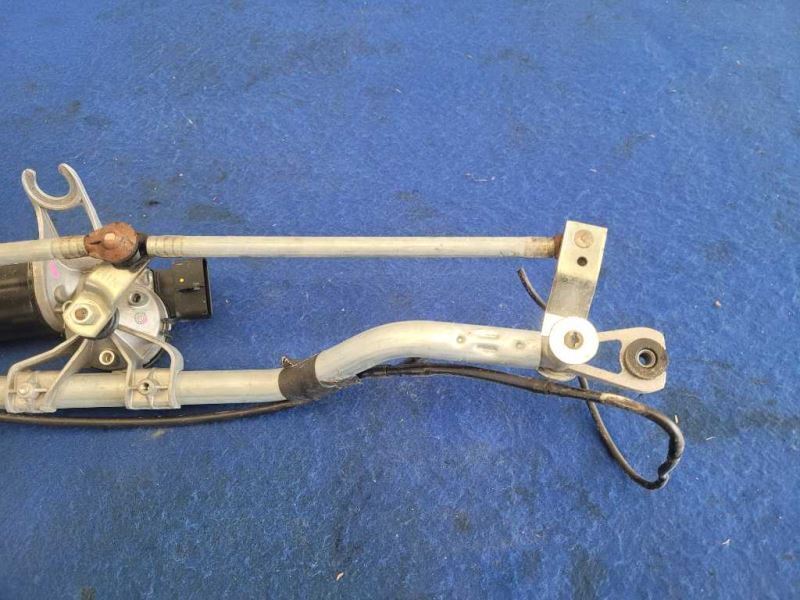 2012 Fisker Karma Sedan Hybrid Windshield Wiper Motor Linkage Front 1959 - The Parts Farm