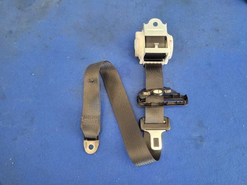 2015-2022 Dodge Charger 6.4L Scat Pack Rear Back Seat Belt Retractor 2414 - The Parts Farm