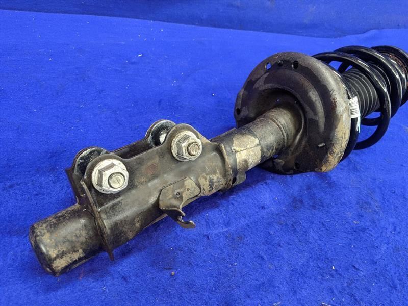2013-2015 Chevy Camaro Right Side Passenger Strut Spring Front SS Opt FE4 - The Parts Farm