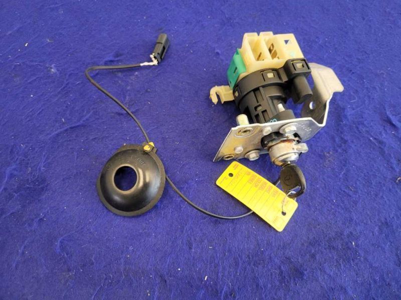 1999-2004 Chevrolet Corvette Z06 FRC C5 Ignition Switch Matching Key 2082 - The Parts Farm