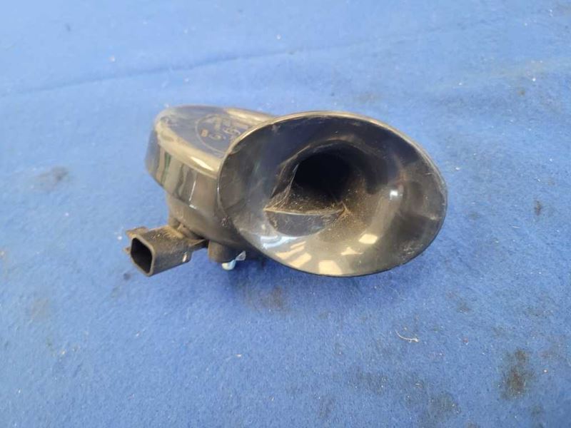 2017-2021 Tesla Model 3 Long Range Dual Motor Horn Sound Emergency Noise 2139 - The Parts Farm