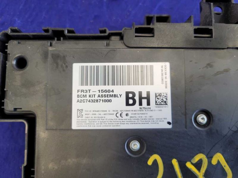 2015 Ford Mustang GT 5.0L S550 Fuse Box Power Distibution Engine Auto 2182 - The Parts Farm