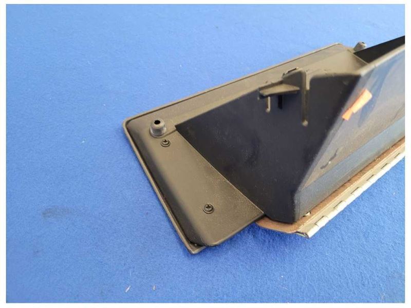 1999-2004 Ford Mustang GT 4.6L Coupe Glove Box Passenger Dash Right 2556 - The Parts Farm