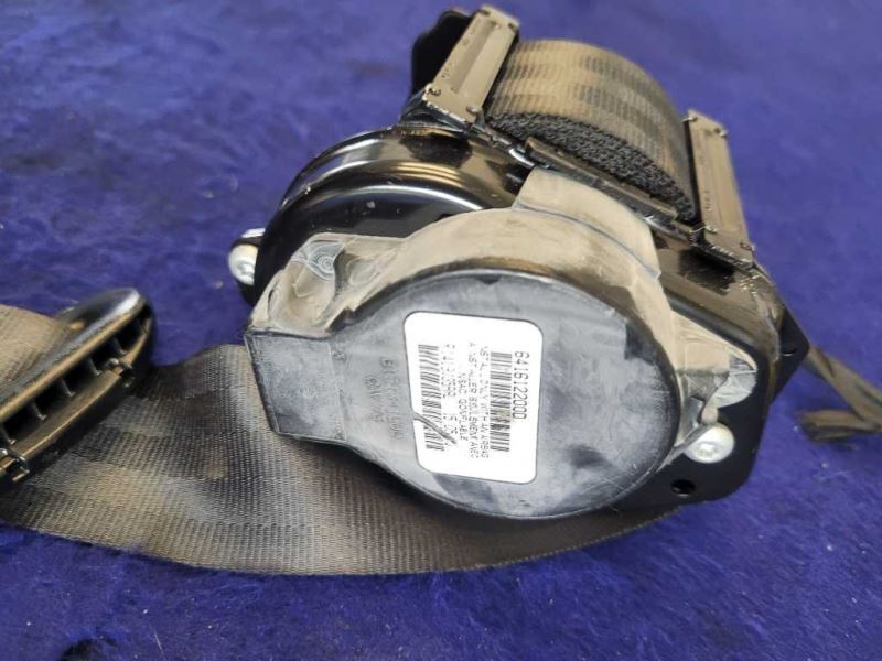 2015-2020 Ford Mustang Shelby GT350 Passenger Front Seat Belt Retractor 2419 - The Parts Farm