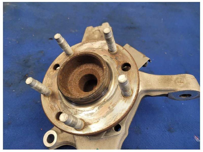 1997-2004 Chevrolet Corvette Z06 FRC C5 Passenger Rear Knuckle Spindle Hub 2066 - The Parts Farm