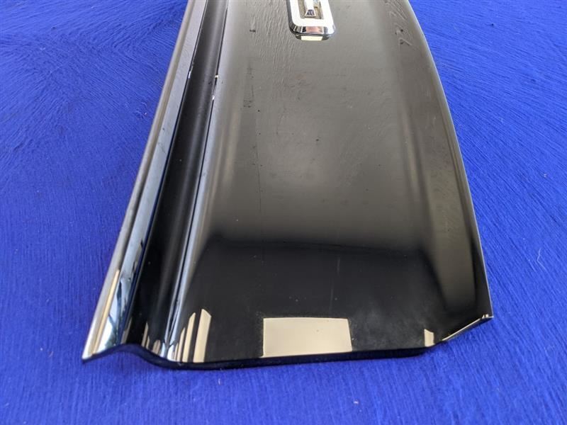 2015-2017 Ford Mustang GT Tail Finish Panel Black With Model Emblem OEM - The Parts Farm