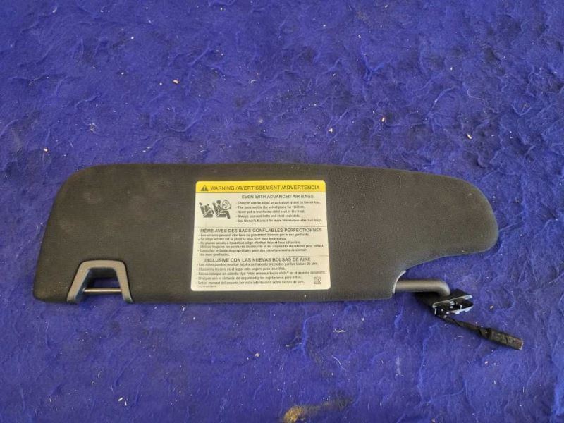 2015-2020 Ford Mustang GT S550 Passenger Sun Visor Shade Light 2420 - The Parts Farm