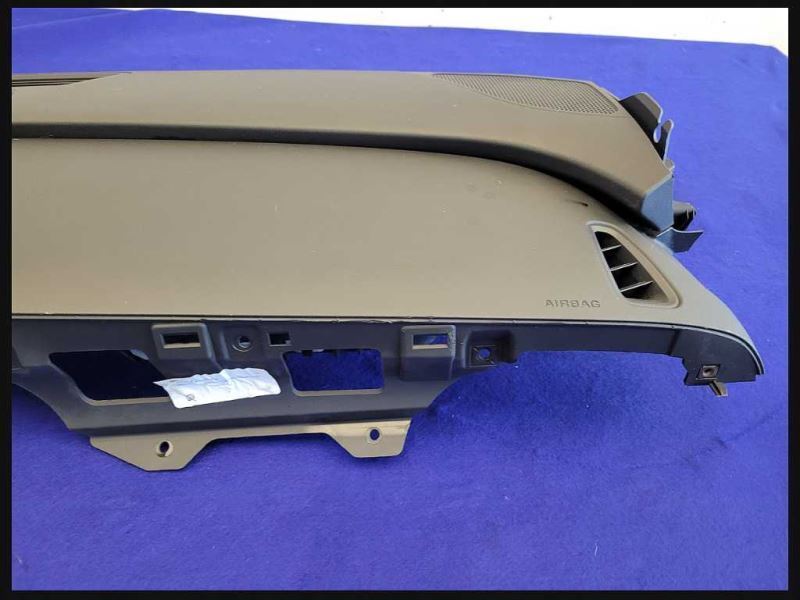 2016-2021 Chevrolet Camaro LS LT LT1 SS Gen 6 Dash Panel Cover Top Vent - The Parts Farm