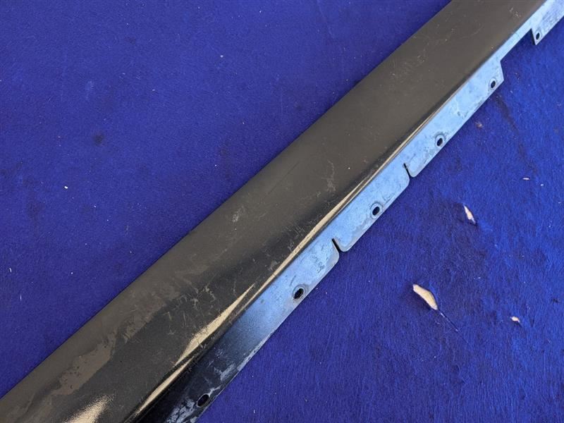2002 2003 2004 2005 Ford Thunderbird T-Bird Driver Left LH Rocker Molding OEM - The Parts Farm