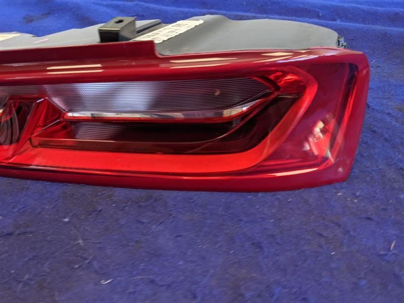 2016-2018 Chevrolet Camaro LS LT SS Passenger Taillight Lamp Lens New Take Off - The Parts Farm
