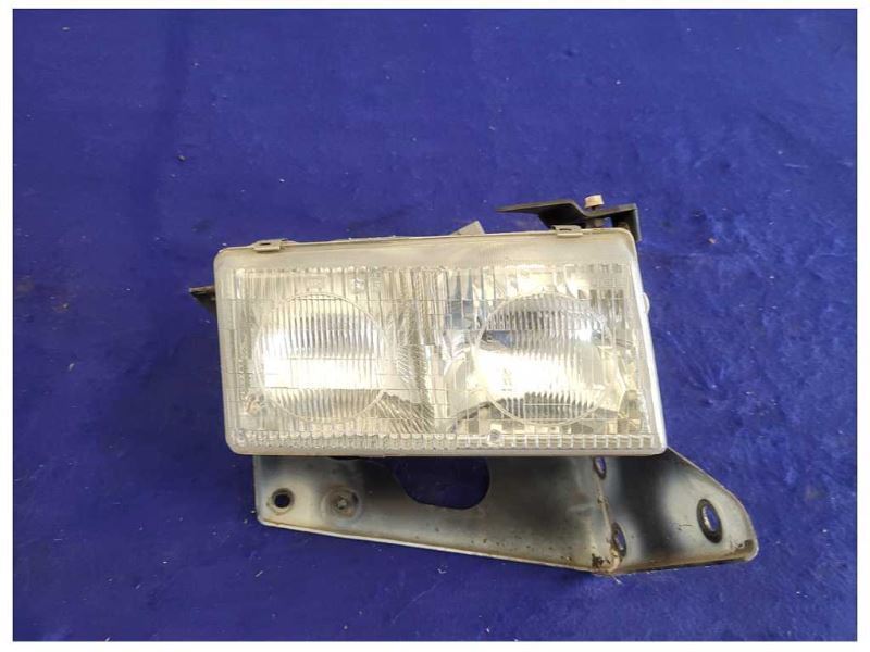 1997-2004 Chevrolet Corvette C5 Z06 Passenger Headlight Thru 02/02/04 Front 2082 - The Parts Farm