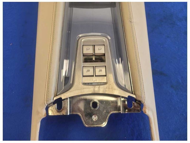 2012 Fisker Karma Sedan Hybrid Center Console Floor Tan Back Rear 1959 - The Parts Farm