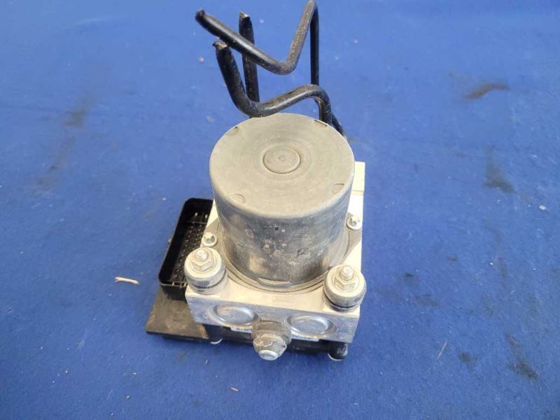 2012-2015 Chevrolet Camaro SS ABS Anti-Lock Brake Module Pump Front Switch 2430 - The Parts Farm